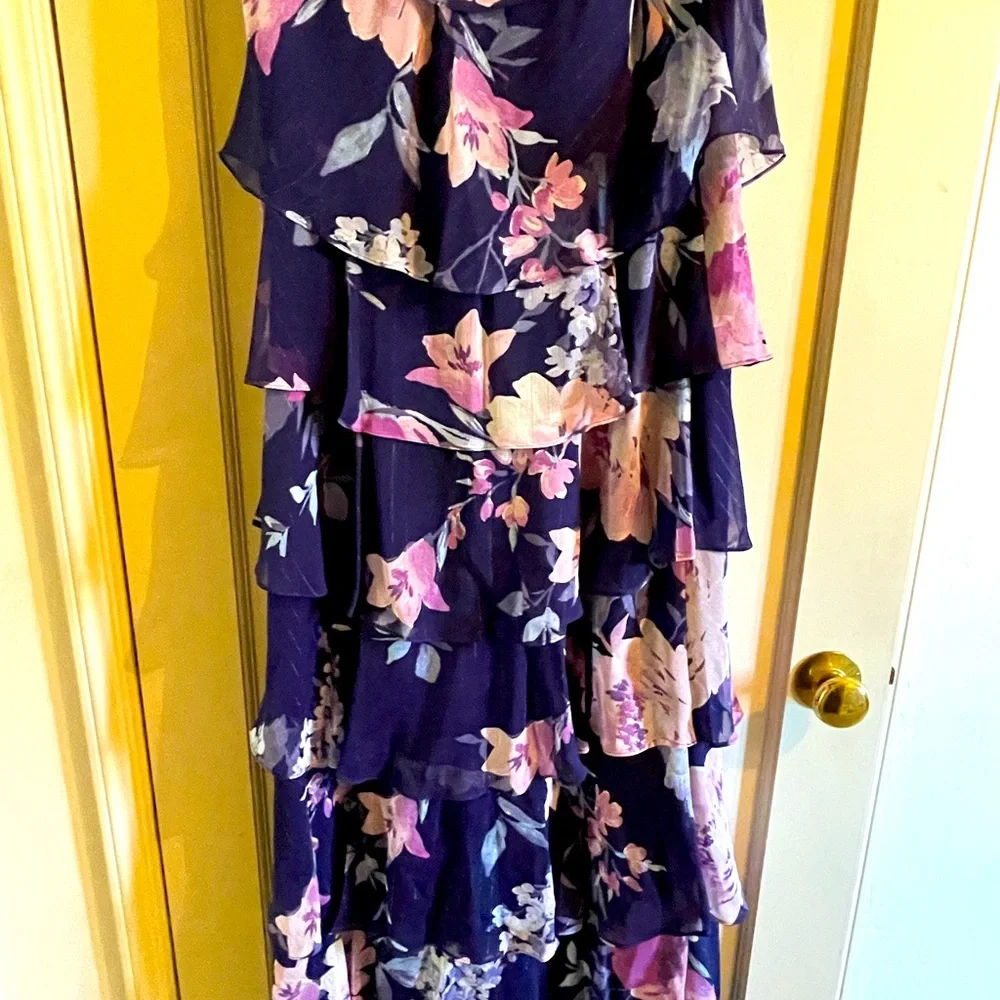 Super Comfortable Wedding Party Maxi Dress - Picture 3 of 5
